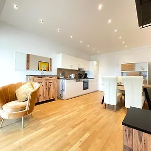  Apartment Stylisches In Grazer Bestlage Austria